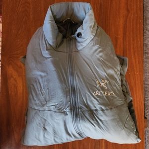 Arcteryx insulated jacket